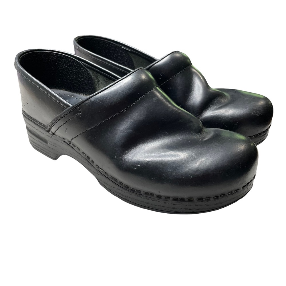 Dansko clogs size 42